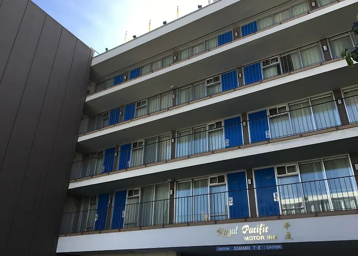 Royal Pacific Motor InnAlbergo